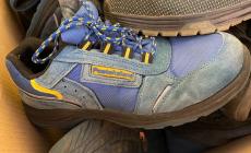 I portalettere della provincia di Cuneo a sostegno del progetto “Scarpe vecchie fan buon gioco”
