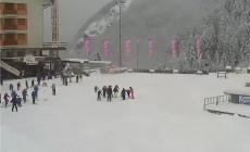 Meteo in Piemonte: la nevicata in quota sul Mondolè
