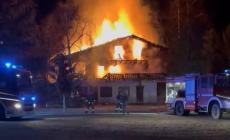 Chiusa di Pesio: domato nella notte l’incendio allo chalet vicino al Coc Ner