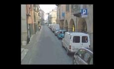 Commercio in crisi a Mondov&igrave;? "Tornate a far passare le auto nel centro storico di Breo". Il nostro giornale lancia il sondaggio (anonimo)