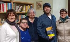 Grande accoglienza per Orso Tosco nella Biblioteca di Briaglia