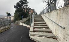 Mondovì, via dell’Arciprete: “Così come è tracciata non è ciclopedonale: possono transitare le auto, un pericolo”