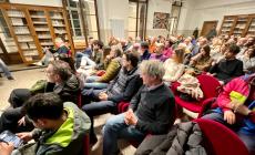 Viabilità a Mondovì Piazza e Madonnina: tutto, per ora, resta com’è. Riunione con Comune e residenti nella Casa delle Associazioni