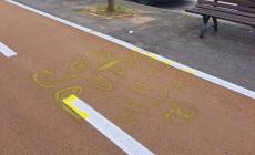 Mondovì: ripulite le scritte sulla pista ciclabile. "I ragazzi responsabili hanno saputo riconoscere il loro errore"