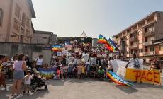 La marcia per la pace attraversa il centro cittadino 