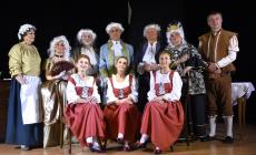 Niella Tanaro: i Commedianti portano in scena “La Locandiera” di Goldoni in piemontese