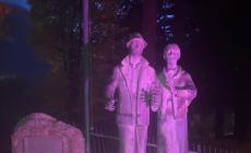 Garessio: illuminato di rosa il monumento al dolore delle madri 