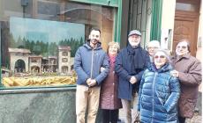 Inaugurato il "Presepe artistico in vetrina" dell'associazione Ardena