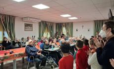 Il Natale unisce i bimbi delle Scuole e gli ospiti dell'Alba Rosa 