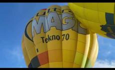 Al Raduno delle Mongolfiere i veicoli storici dell'Aeroclub Torino