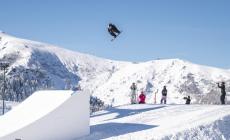 Snowboard: Ian Matteoli si prepara per Milano-Cortina sullo Snowpark di Prato Nevoso 