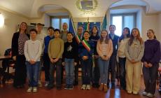 Farigliano, insediato il Consiglio comunale dei Ragazzi: in Giunta Emma Rossi e Marco Rolfo