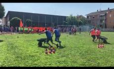 Palio delle frazioni a Rocca de' Baldi: il video della prova della carriola 