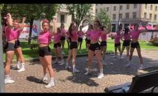 Le nuvole ASD e le cheerleader di Cuneo si preparano per accogliere l'arrivo di tappa 