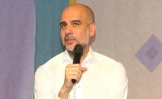 Pep Guardiola: «La Juve non mi ha cercato, ma in Italia si sta bene». L'allenatore che ha vinto tutto parla di "talento" e di tanto altro a Cuneo