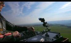 Dj set "in the sky" Joe T Vannelli vola sulla mongolfiera e riempie il cielo di Mondovì di musica.