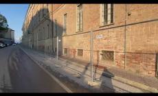 Ex ospedale di Mondovì, cantiere dell'Asl non piace a Comune e Licei: «Manca sicurezza per studenti»