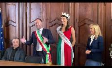 L’abbraccio di Cervere a Francesca Bergesio, la più bella d’Italia 