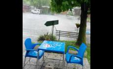Maltempo: grandine e pioggia forte a Frabosa Sottana (Alma)