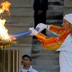 Olimpiadi invernali Milano Cortina: il passaggio della fiamma nel Cuneese