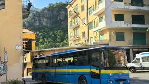 Alta Val Tanaro, bus fermi: sequestrati mezzi e sede di RT Piemonte