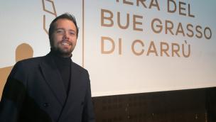 Carrù: 600 kg di bollito e 2.500 “bagnet”, domani c’è la Fiera del Bue Grasso n° 115