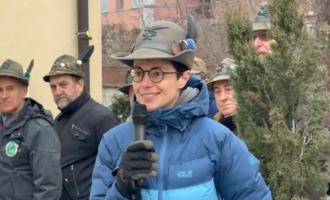 VIDEO - Mondov&igrave;, Giornata Nazionale della Memoria degli Alpini: l&rsquo;intervento della professoressa Marcella Capellino