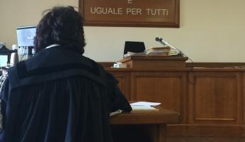 Accusato di stalking, danneggia l’auto dell’ex: il giudice lo mette agli arresti domiciliari