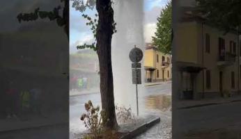 VIDEO - Garessio: tubazione rotta in corso Statuto