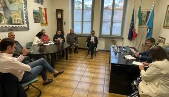 Monastero: nuovi fondi per la facciata del Municipio e l’area fitness