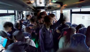 Trasporto pubblico in Val Tanaro, sovraffolamento: "blitz" del sindaco di Garessio che intende segnalare il disagio alla Procura