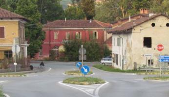 “Adotta il Verde”: Carrù affida a privati la cura di rotonde e aiuole
