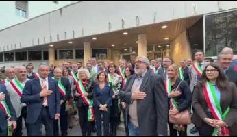 Cesellati a Cuneo, l’inno nazionale apre l’incontro sulle riforme 