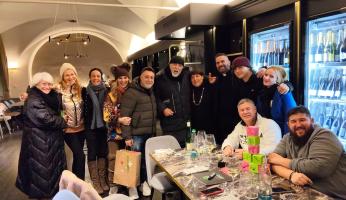 Un caffè a Mondovì con le Bocce Quadre per la troupe di “Quella brava ragazza”