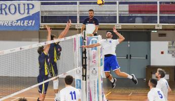 Attacco di Genesio su muro di Caronno