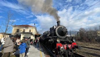 Treno storico fermo, ma l’attenzione della valle Tanaro è fissa sulla riapertura al trasporto pubblico