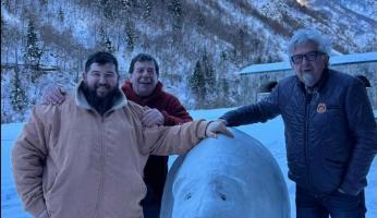 L’orso bianco dell’assessore-artista di Farigliano Andrea Bertone al Forte di Vinadio