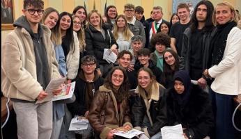 Dogliani: 27 Costituzioni consegnate ai diciottenni