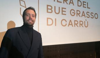 Carrù: 600 kg di bollito e 2.500 “bagnet”, domani c’è la Fiera del Bue Grasso n° 115