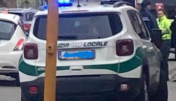 Mondov&igrave;: scontro tra tre veicoli in via I Alpini