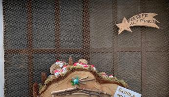 PRESEPI FINESTRA CHIUSA