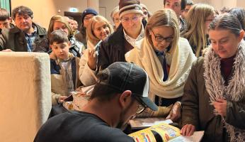 FOTOGALLERY - La redazione di Topolino atterra a Mondov&igrave;