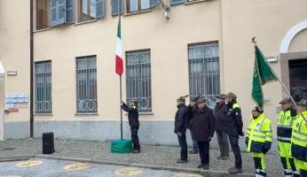 VIDEO - L&rsquo;alzabandiera apre la Giornata della Memoria degli Alpini a Mondov&igrave;