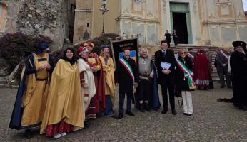 FOTOGALLERY - Clavesana a Cervo: una delegazione alla rassegna &ldquo;Medioevo nei feudi dei Del Carretto&rdquo;