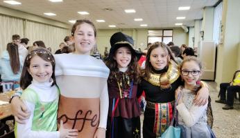 Farigliano: maschere e coriandoli nella sede della Pro Loco