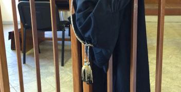 Presunto spaccio alla stazione di Lesegno: 22enne a processo