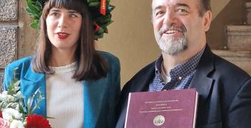 Si laurea con una tesi sul modello di impresa sociale di Silvio Bessone