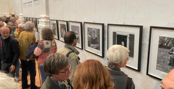 Inaugurata a Torre Mondovì la mostra fotografica “I volti di un paese”