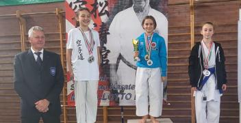 podio Cavarero karate