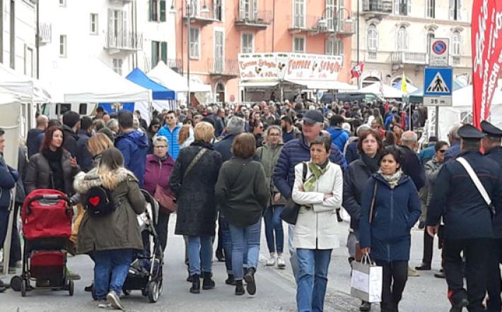 Mondovì: «Abbracciamo virtualmente tutti gli operatori della Fiera di Primavera 2020 annullata per coronavirus»